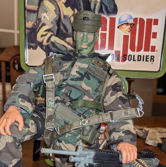 G.I. Joe, 75th Ranger Regiment, 12" Action Figure - Picture 8 of 16
